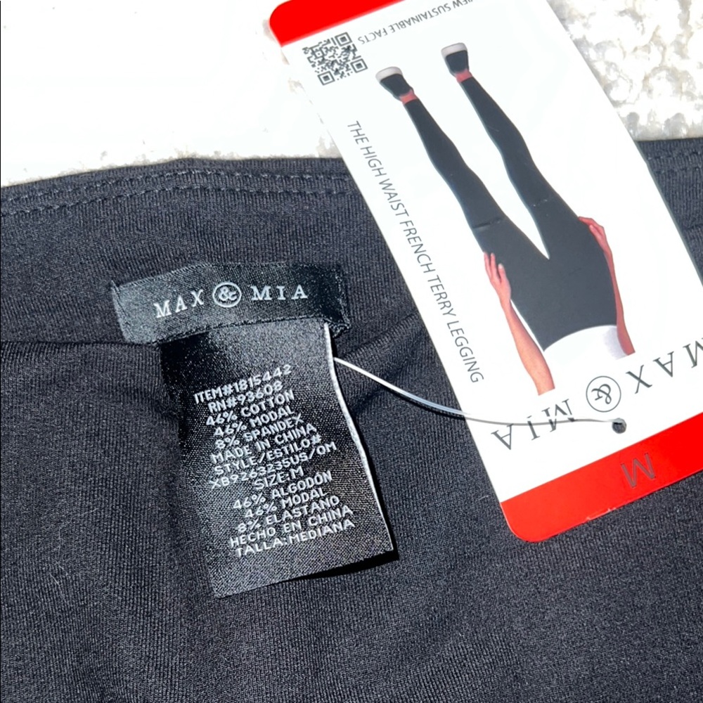 Max and Mia Women's Sleek Black Leggings SZ Medium - Picture 2 of 9